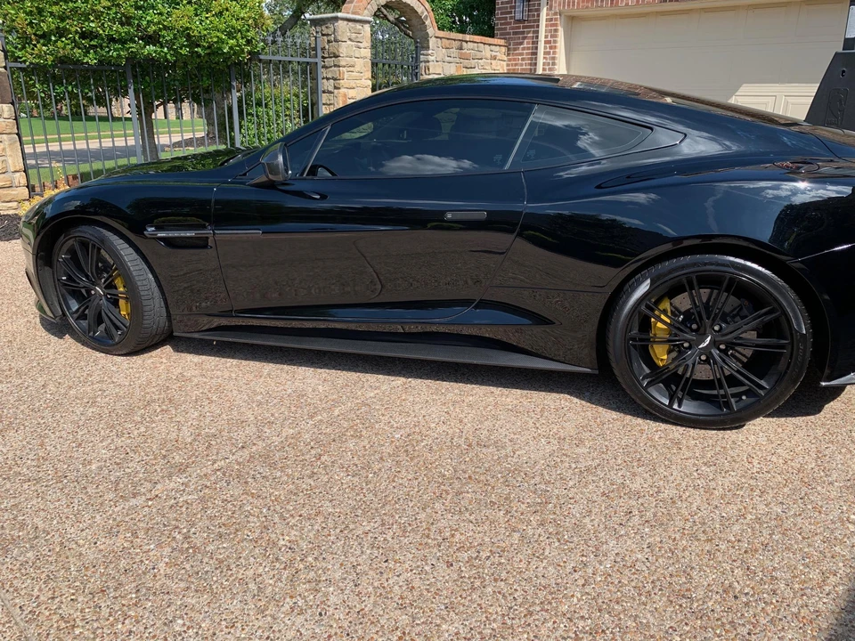 2014 Aston Martin Vanquish 2nd Gen - Image 15 of 31