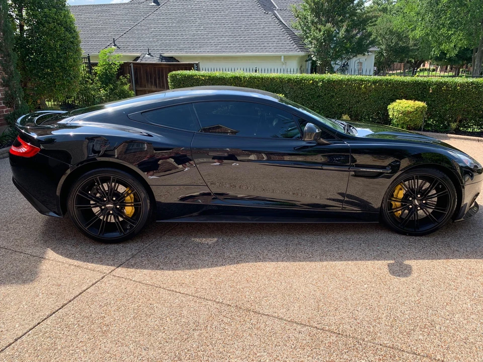 2014 Aston Martin Vanquish 2nd Gen - Image 8 of 31