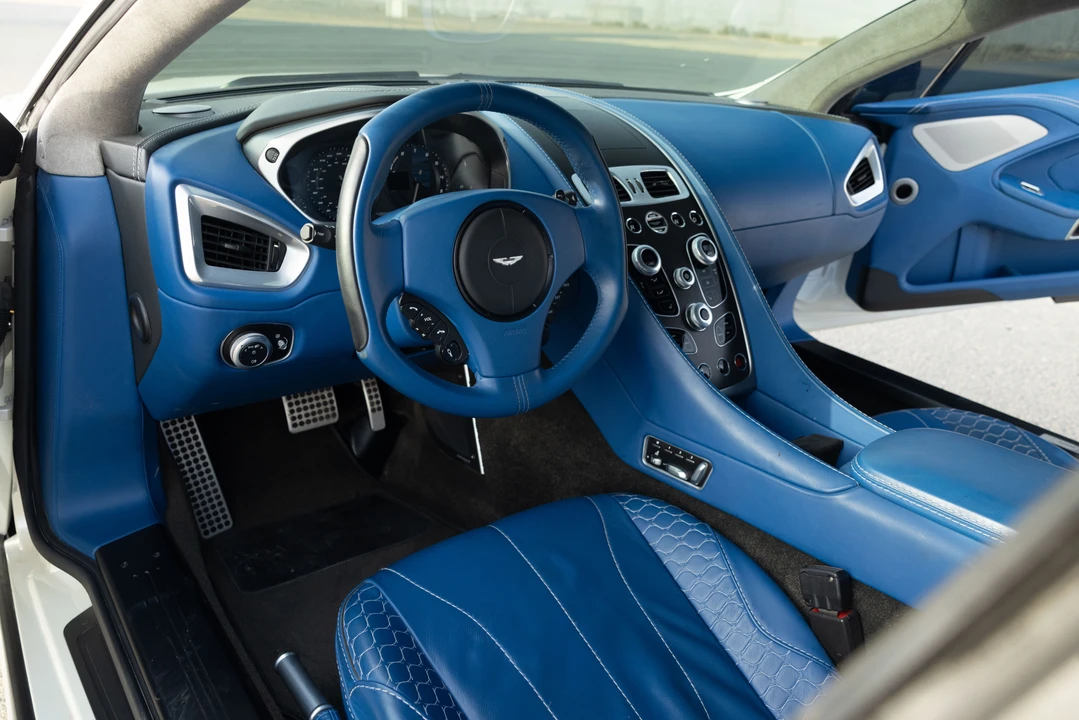 2014 Aston Martin Vanquish 2nd Gen - Image 5 of 8