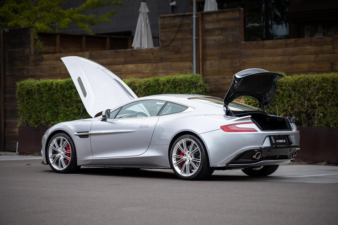 2014 Aston Martin Vanquish 2nd Gen - Image 25 of 31