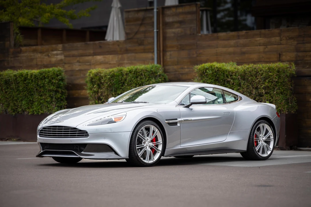 2014 Aston Martin Vanquish 2nd Gen - Image 10 of 31