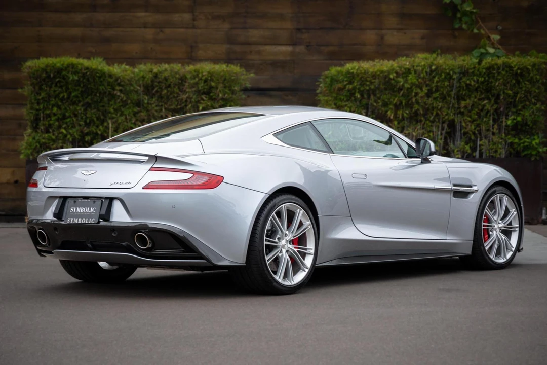 2014 Aston Martin Vanquish 2nd Gen - Image 4 of 31