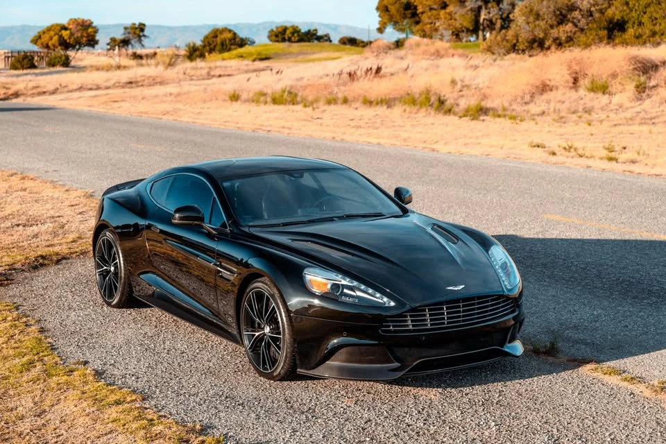 2014 Aston Martin Vanquish 2nd Gen - Image 2 of 20