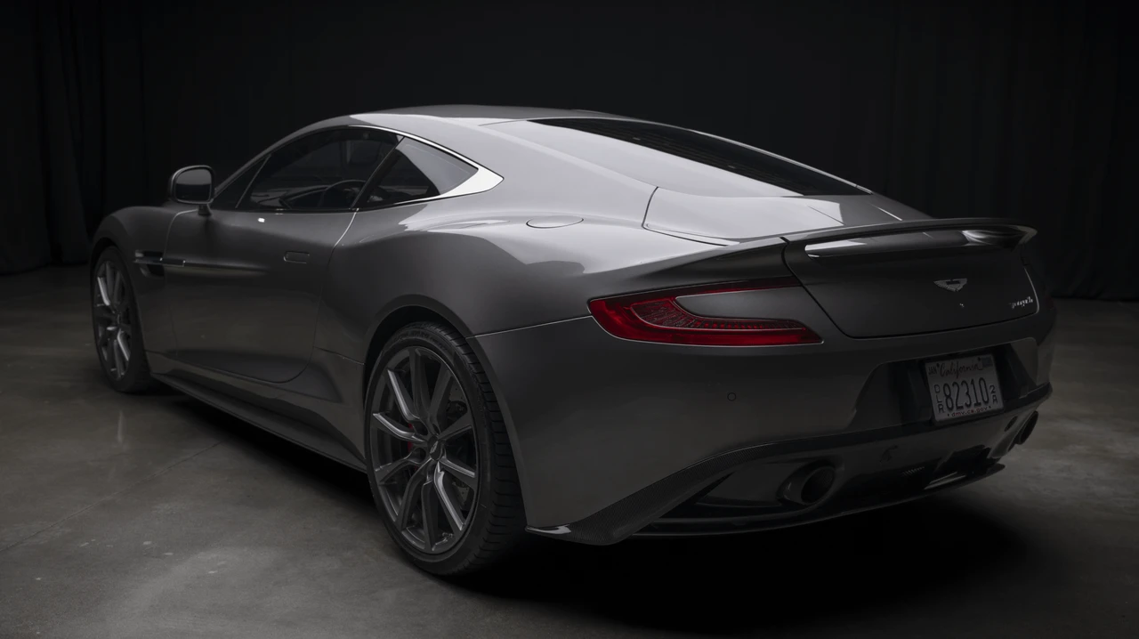 2014 Aston Martin Vanquish 2nd Gen - Image 16 of 31