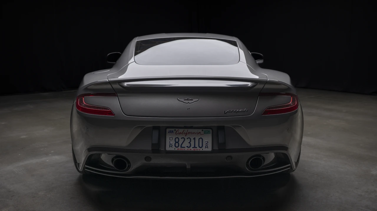 2014 Aston Martin Vanquish 2nd Gen - Image 14 of 31