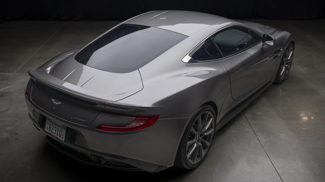 2014 Aston Martin Vanquish 2nd Gen - Image 12 of 31