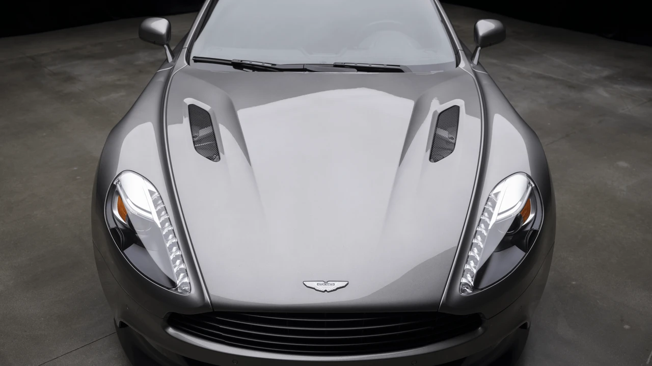2014 Aston Martin Vanquish 2nd Gen - Image 20 of 31