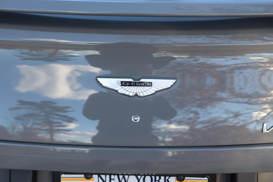 2014 Aston Martin Vanquish 2nd Gen - Image 19 of 31