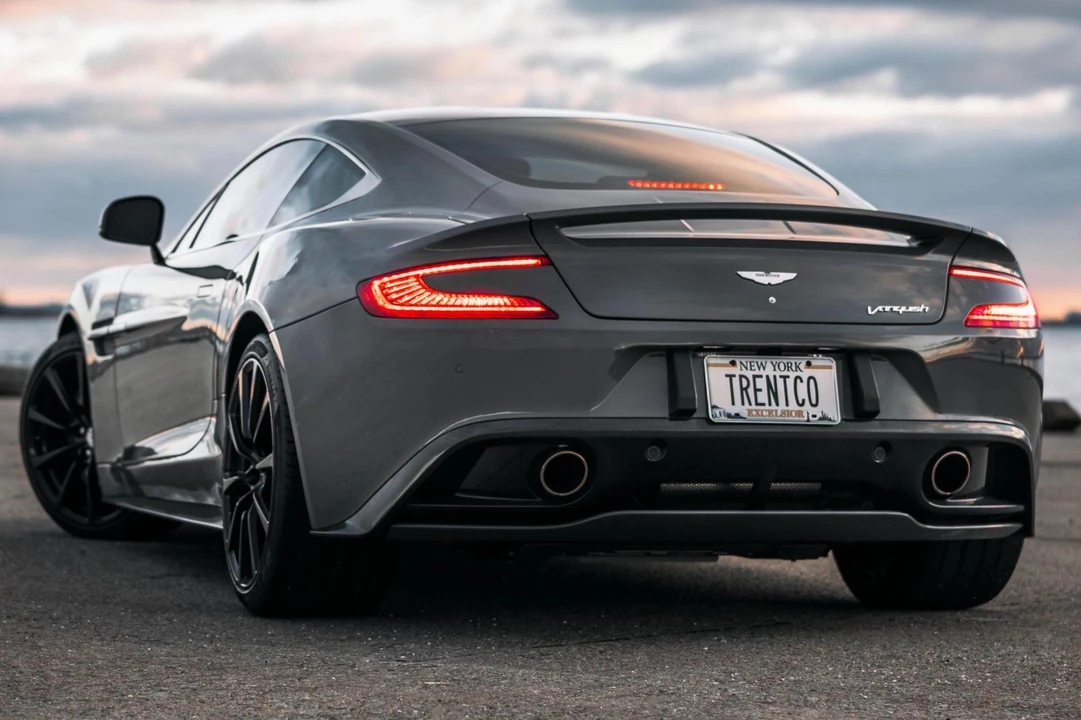 2014 Aston Martin Vanquish 2nd Gen - Image 5 of 31
