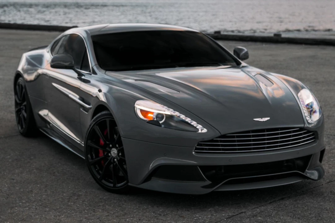 2014 Aston Martin Vanquish 2nd Gen - Image 2 of 31
