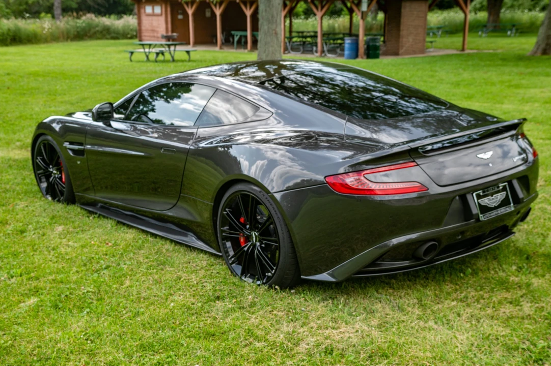 2014 Aston Martin Vanquish 2nd Gen - Image 5 of 31