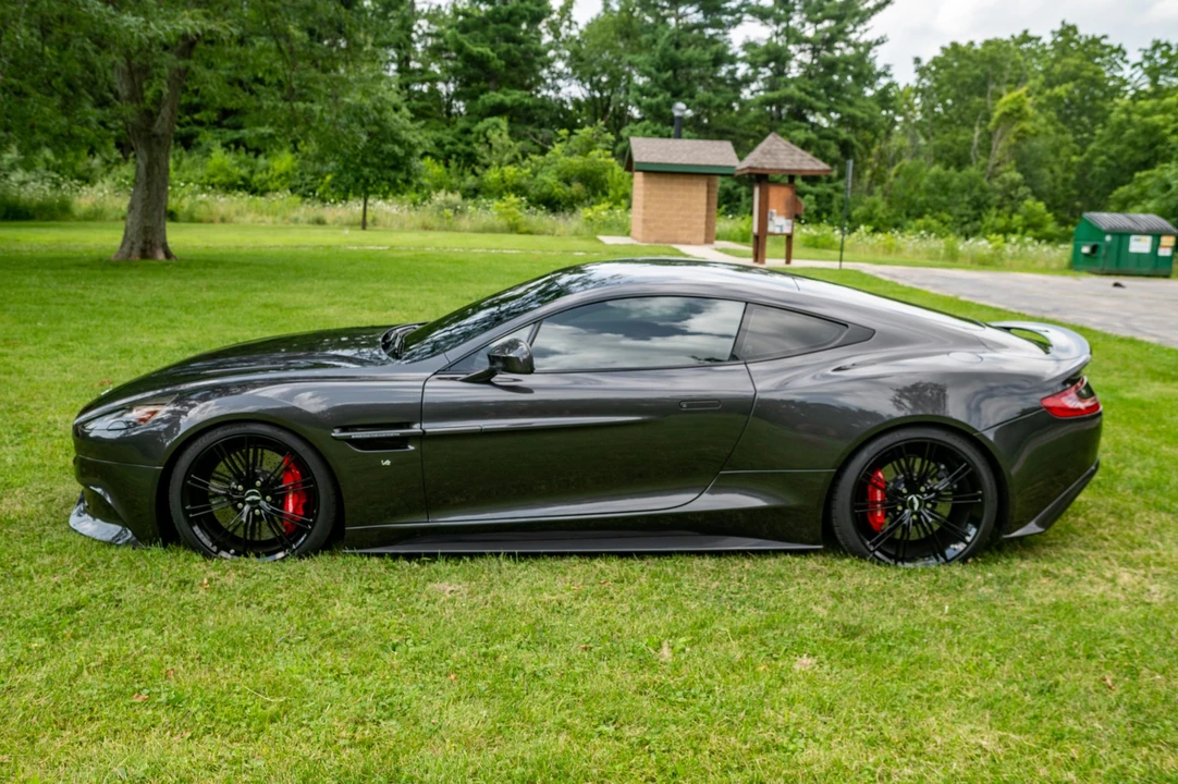 2014 Aston Martin Vanquish 2nd Gen - Image 3 of 31