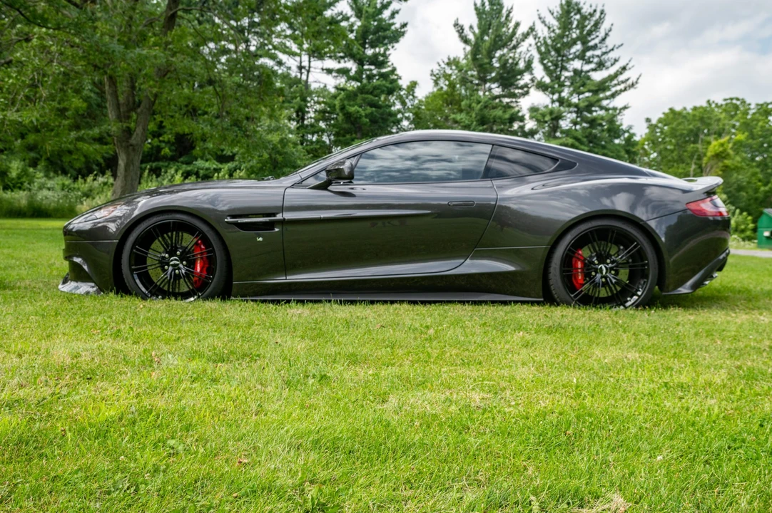 2014 Aston Martin Vanquish 2nd Gen - Image 4 of 31