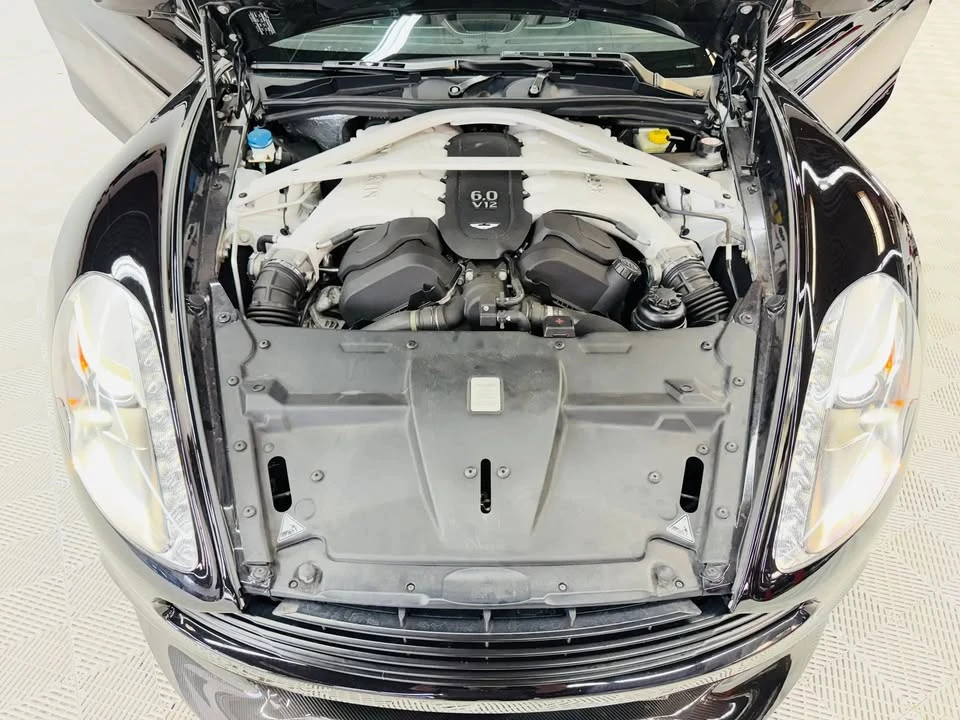 2014 Aston Martin Vanquish 2nd Gen - Image 10 of 15