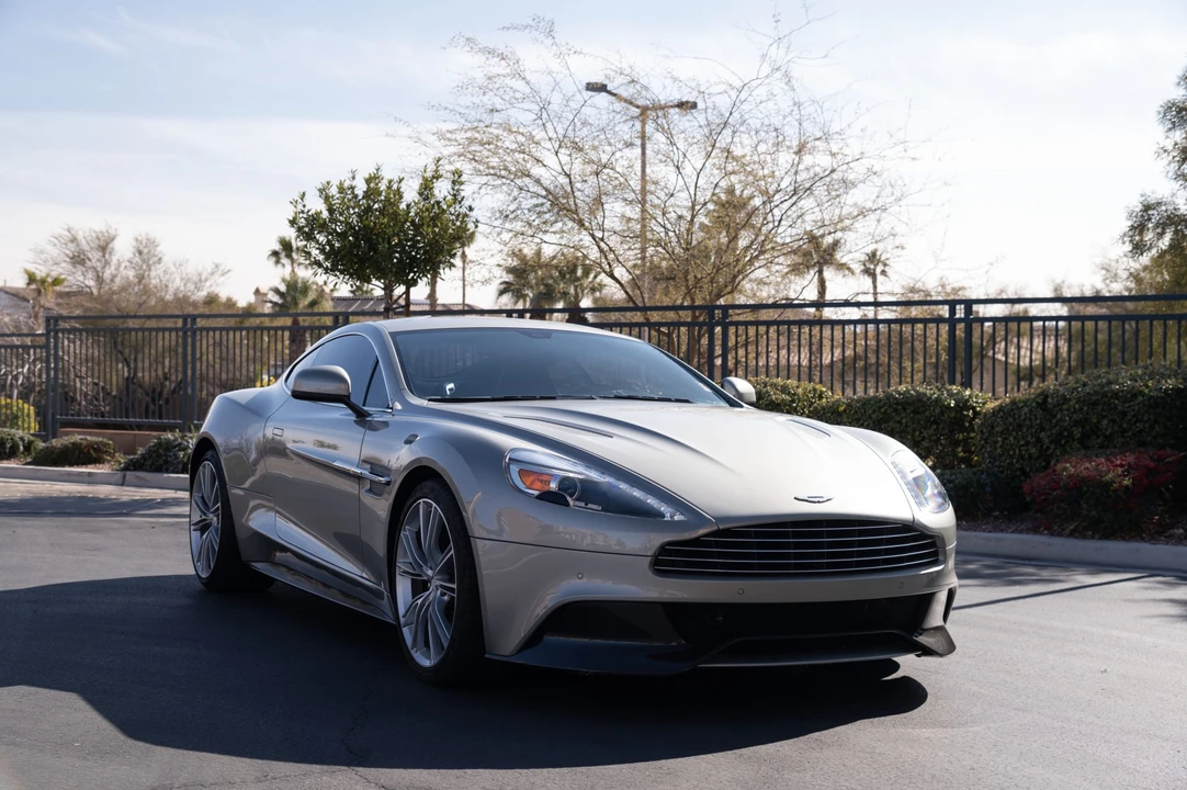2014 Aston Martin Vanquish 2nd Gen - Image 8 of 31