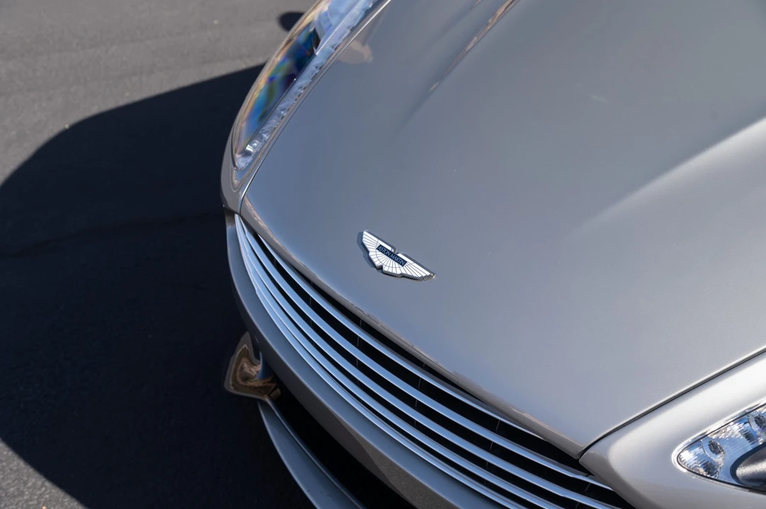 2014 Aston Martin Vanquish 2nd Gen - Image 27 of 31