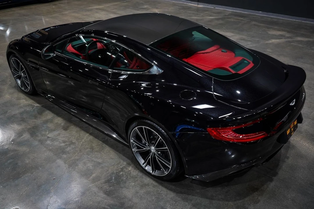 2014 Aston Martin Vanquish 2nd Gen - Image 15 of 21