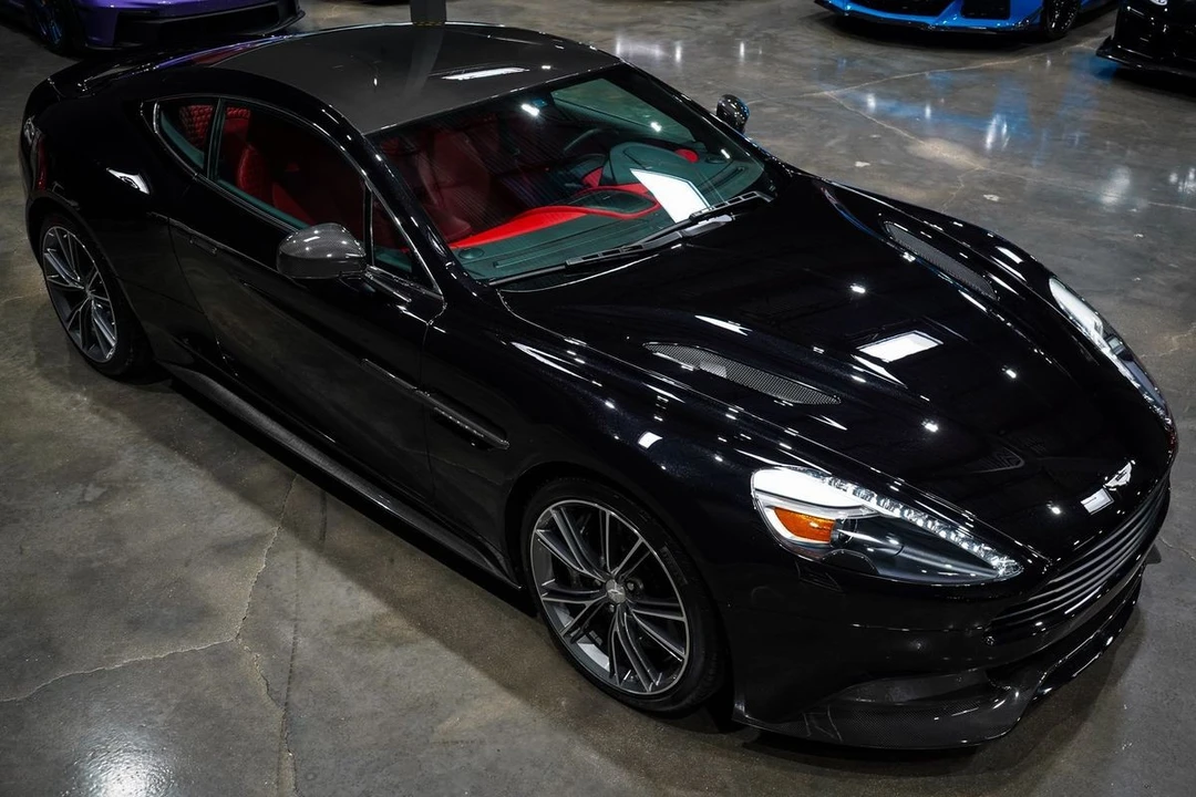 2014 Aston Martin Vanquish 2nd Gen - Image 17 of 21