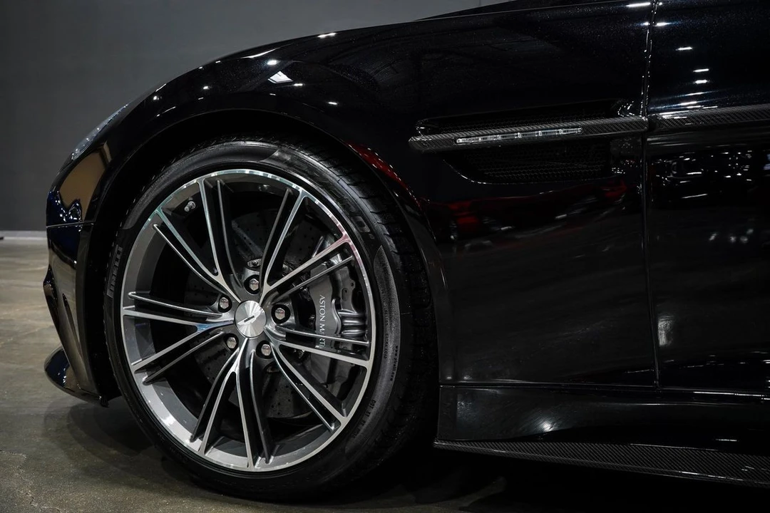 2014 Aston Martin Vanquish 2nd Gen - Image 18 of 21