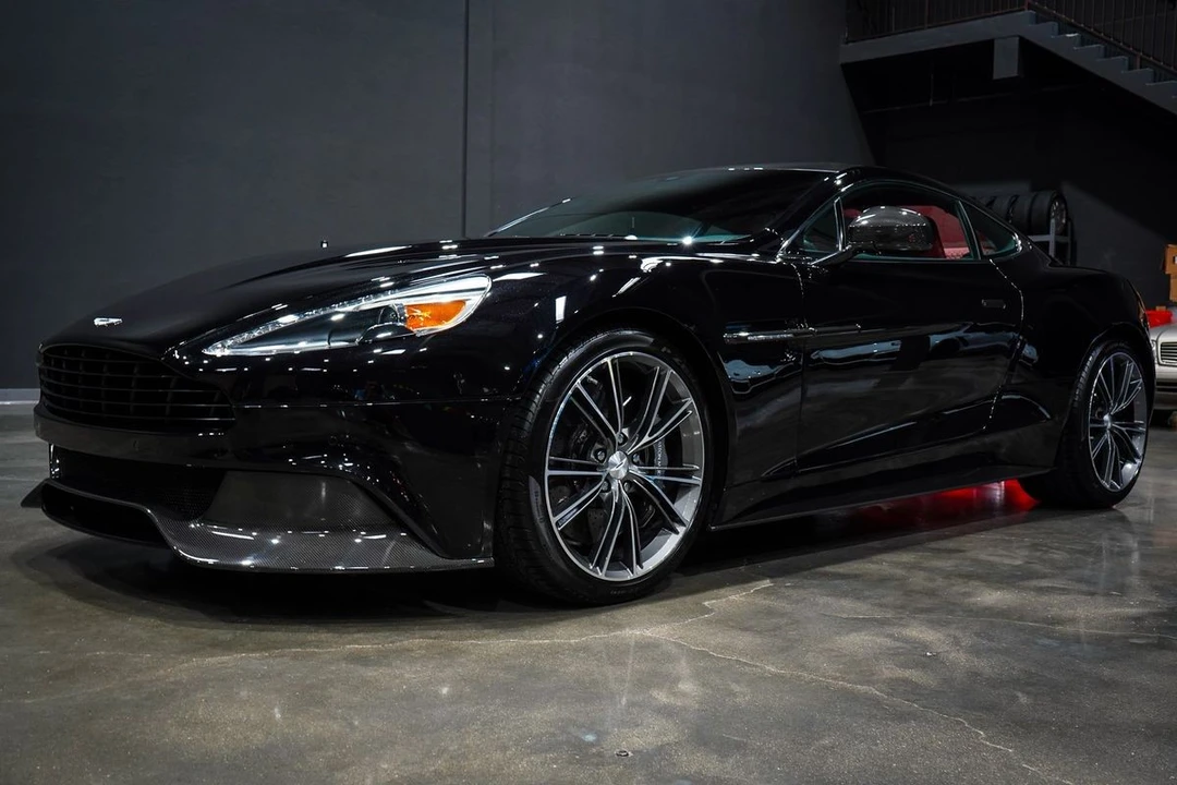 2014 Aston Martin Vanquish 2nd Gen - Image 10 of 21