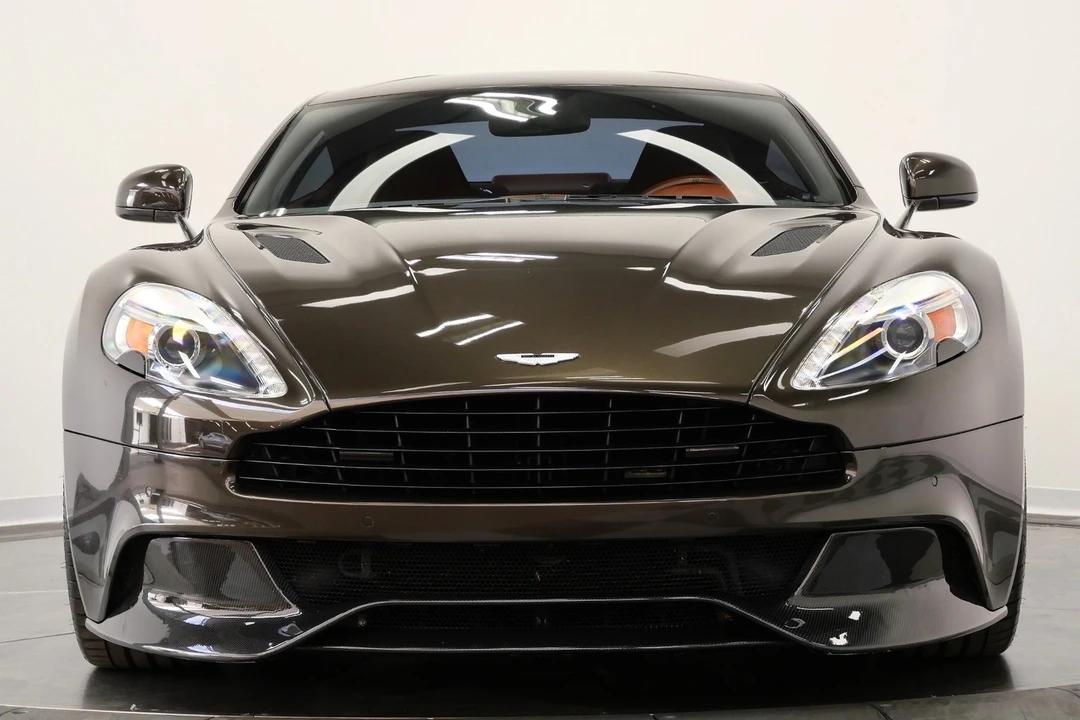2014 Aston Martin Vanquish 2nd Gen - Image 4 of 12