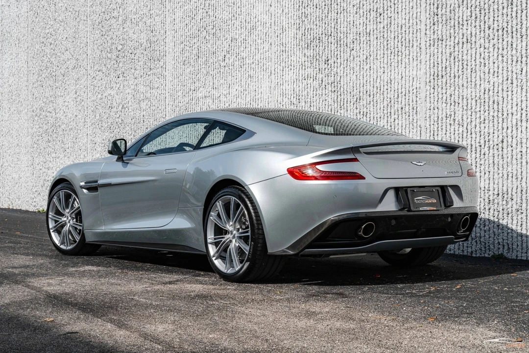 2014 Aston Martin Vanquish 2nd Gen - Image 6 of 12