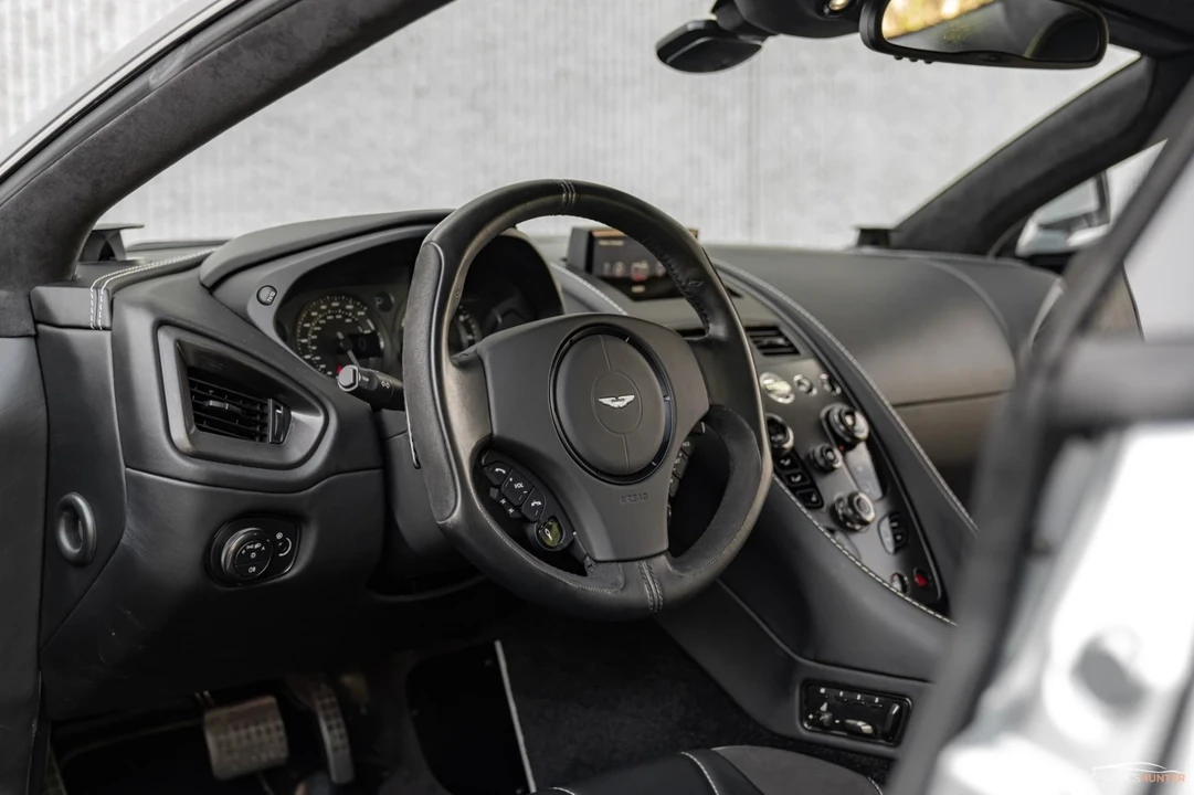 2014 Aston Martin Vanquish 2nd Gen - Image 2 of 12