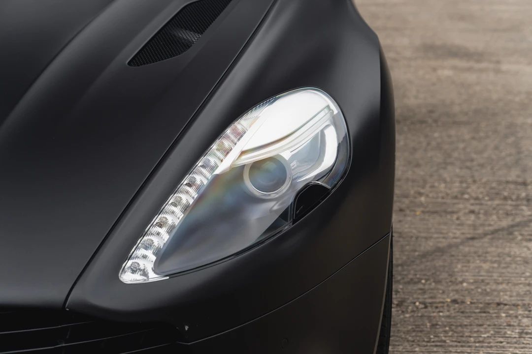 2014 Aston Martin Vanquish 2nd Gen - Image 29 of 31