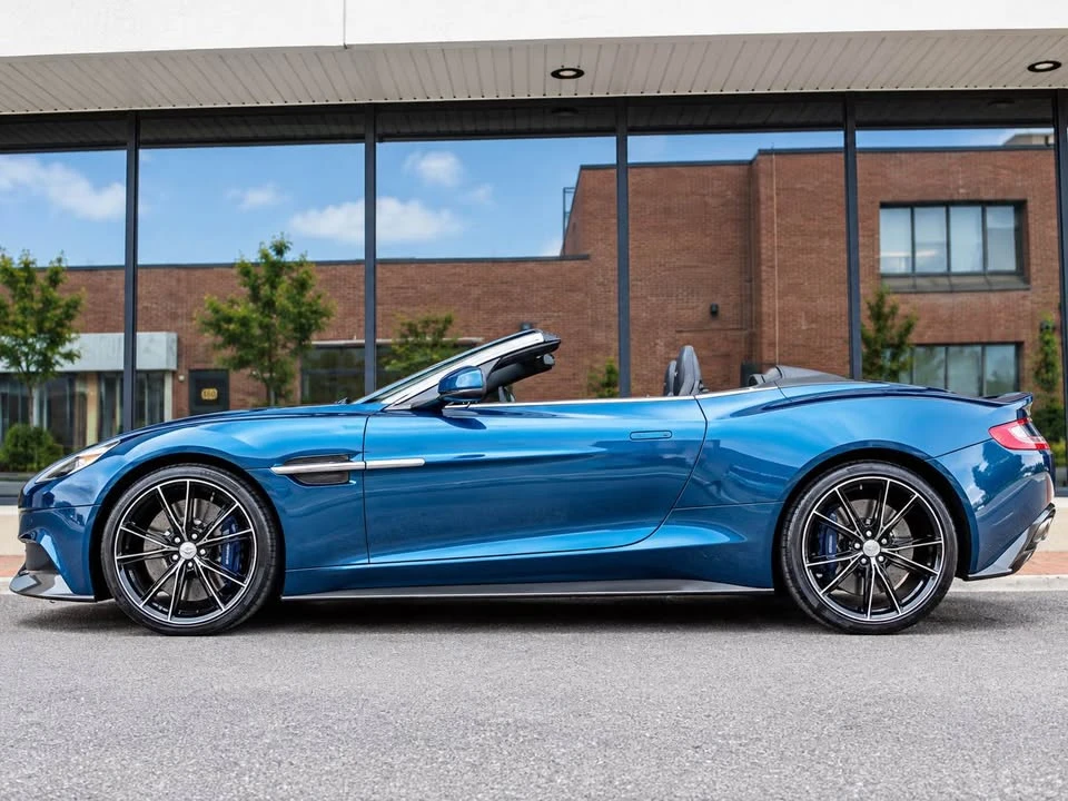 2014 Aston Martin Vanquish 2nd Gen - Image 2 of 20