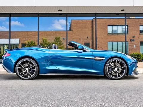 2014 Aston Martin Vanquish Volante