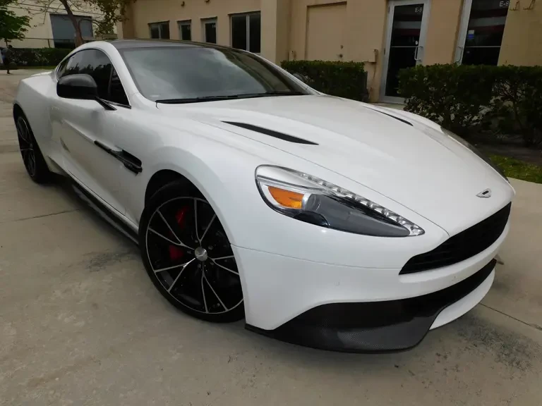 2014 Aston Martin Vanquish 2nd Gen - Image 2 of 21