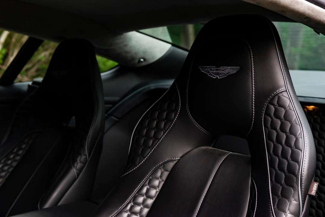 2014 Aston Martin Vanquish 2nd Gen - Image 21 of 31