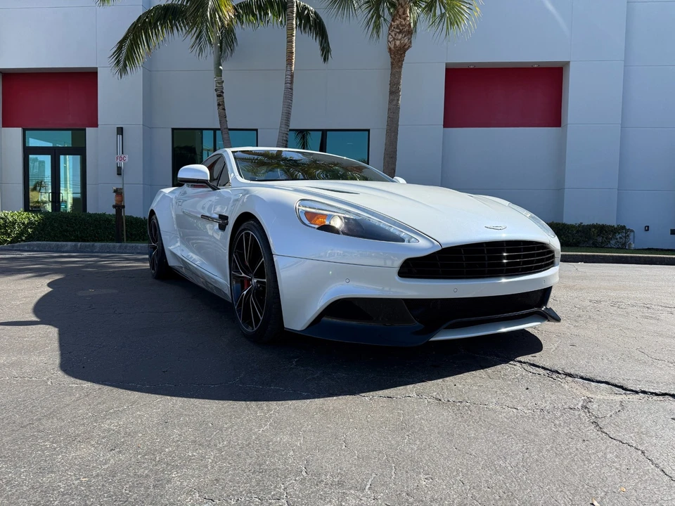 2014 Aston Martin Vanquish 2nd Gen - Image 7 of 21
