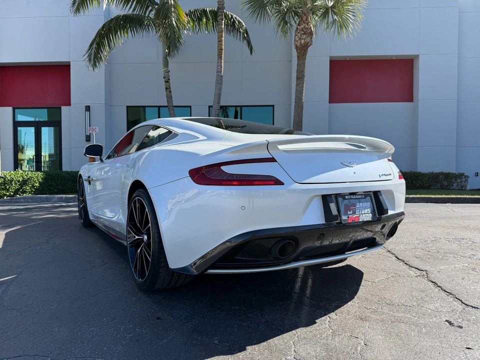 2014 Aston Martin Vanquish 2nd Gen - Image 17 of 21