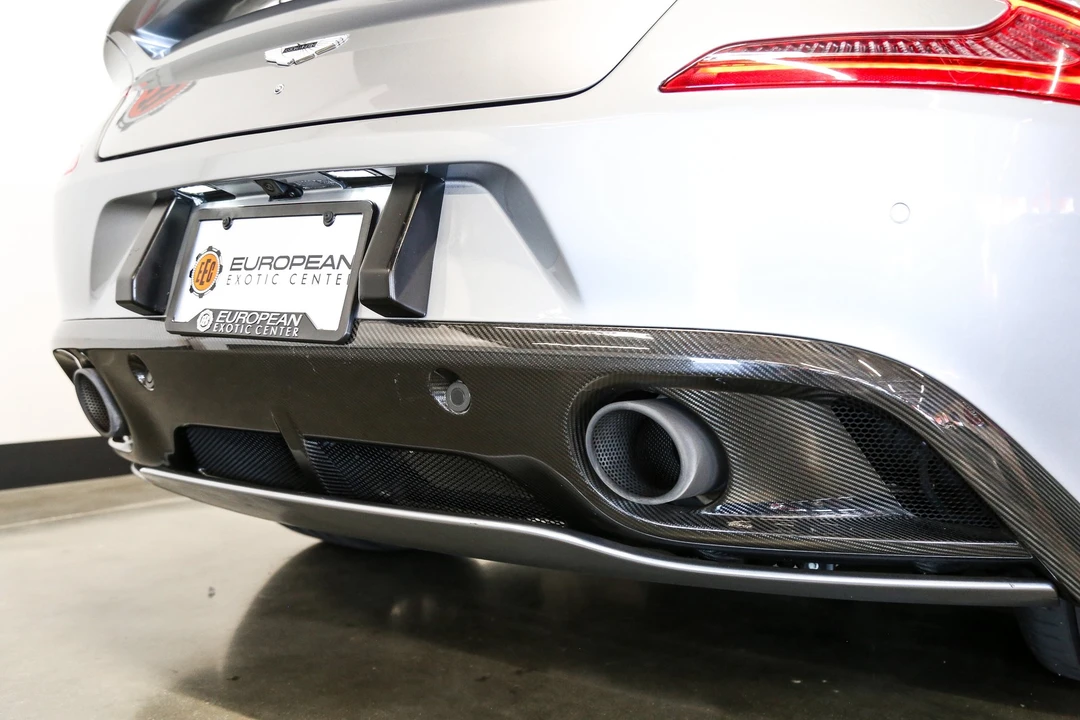 2014 Aston Martin Vanquish 2nd Gen - Image 25 of 31
