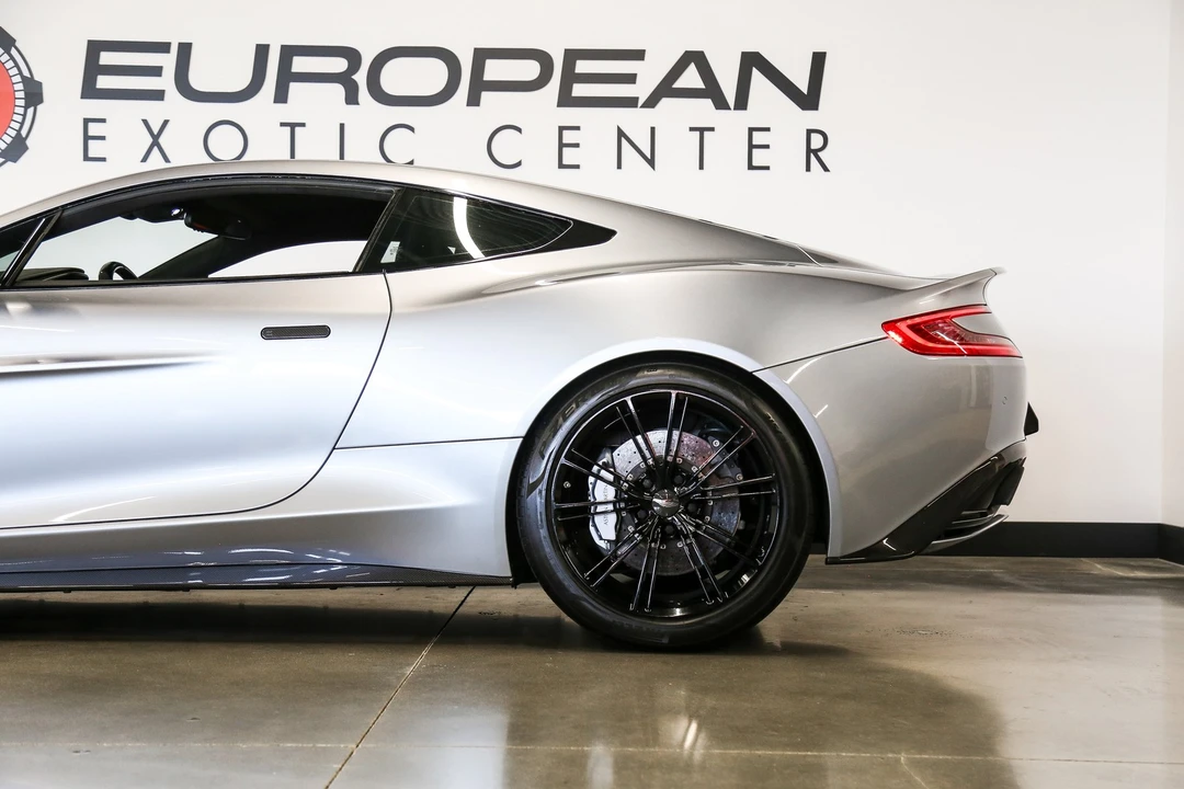 2014 Aston Martin Vanquish 2nd Gen - Image 19 of 31