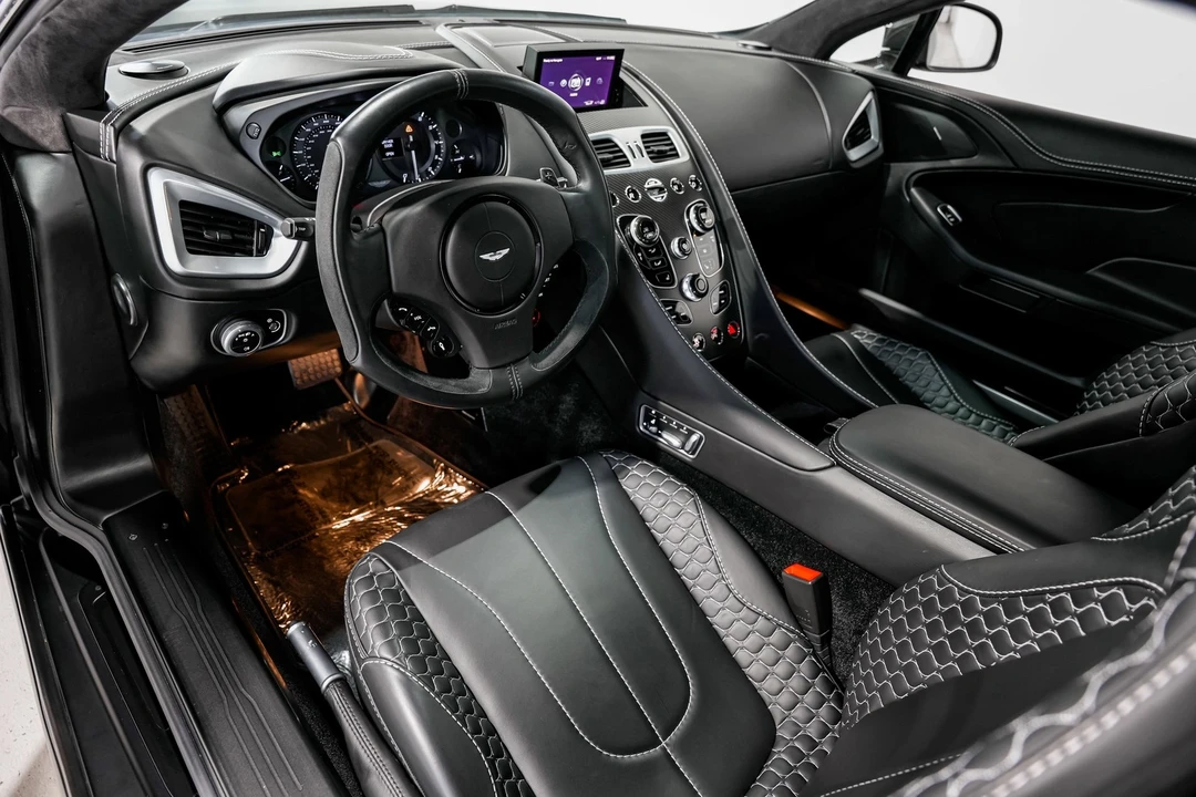 2014 Aston Martin Vanquish 2nd Gen - Image 10 of 12