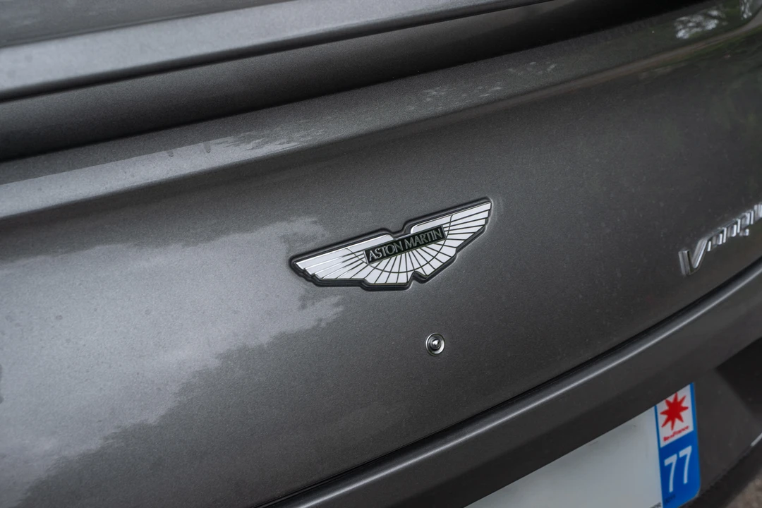 2014 Aston Martin Vanquish 2nd Gen - Image 14 of 31