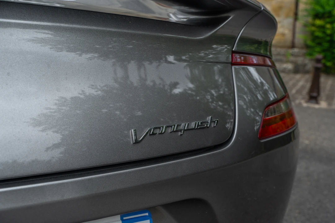 2014 Aston Martin Vanquish 2nd Gen - Image 15 of 31