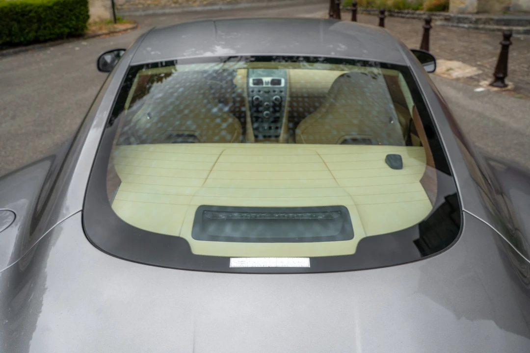 2014 Aston Martin Vanquish 2nd Gen - Image 19 of 31