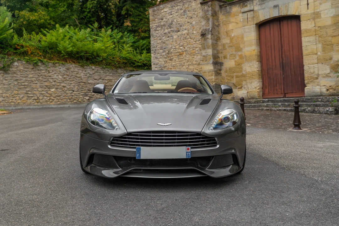 2014 Aston Martin Vanquish 2nd Gen - Image 2 of 31