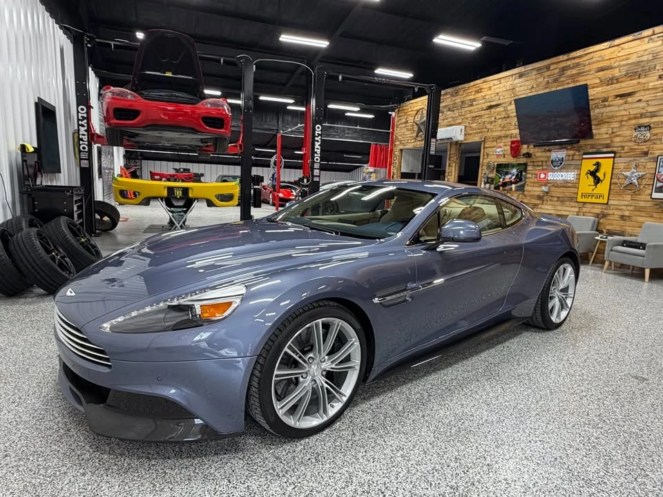 2014 Aston Martin Vanquish 2nd Gen - Image 2 of 20