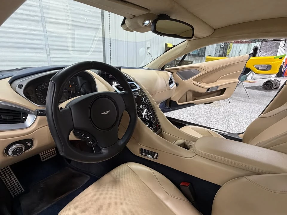 2014 Aston Martin Vanquish 2nd Gen - Image 15 of 20