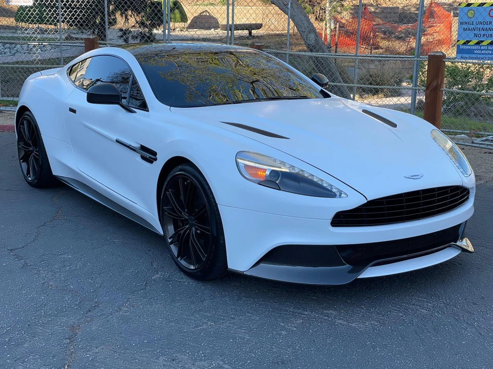 2014 Aston Martin Vanquish 2nd Gen - Image 3 of 31