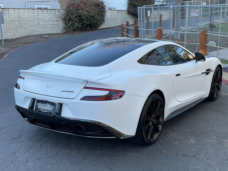 2014 Aston Martin Vanquish 2nd Gen - Image 4 of 31
