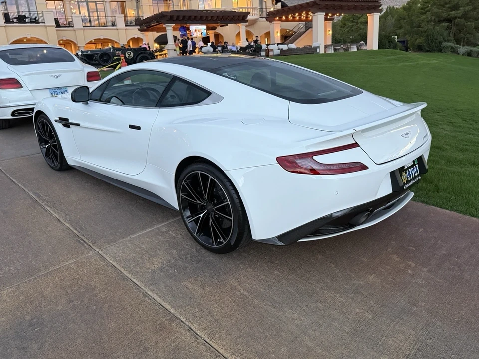 2014 Aston Martin Vanquish 2nd Gen - Image 3 of 21