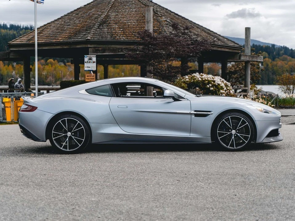 2014 Aston Martin Vanquish 2nd Gen - Image 12 of 20