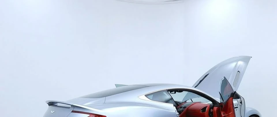 2014 Aston Martin Vanquish 2nd Gen - Image 11 of 20