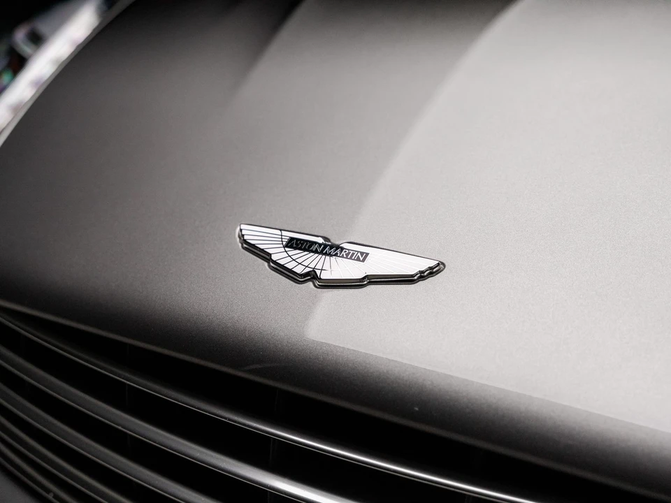 2014 Aston Martin Vanquish 2nd Gen - Image 24 of 31