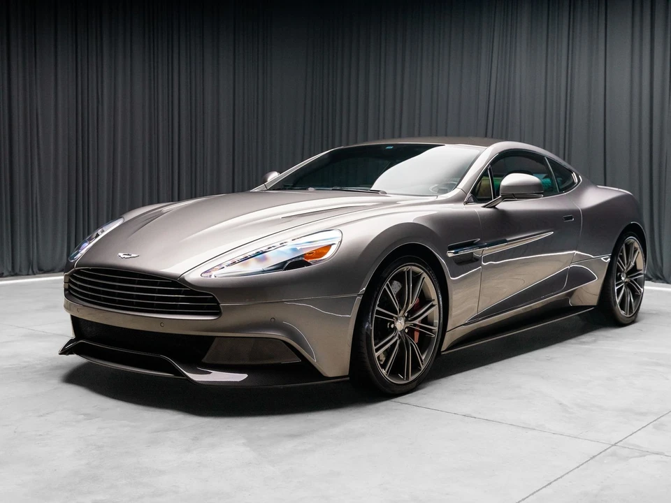 2014 Aston Martin Vanquish 2nd Gen - Image 23 of 31